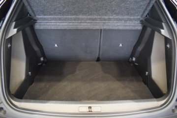 PEUGEOT 20008 ALLURE PURETECH 100 S&S 6 Vel. MAN - Ítem8