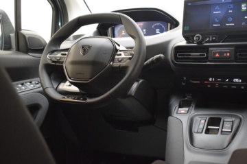 PEUGEOT RIFTER GT BlueHdi 130 EAT8 Standard - Ítem21