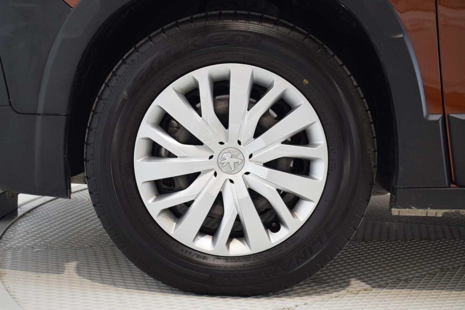 PEUGEOT RIFTER ACTIVE Standard PureTech 81kW - Ítem9