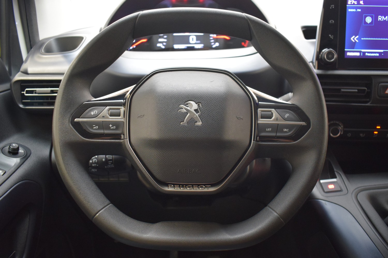 PEUGEOT RIFTER ALLURE BUSINESS Standard BlueHDi 73kW - Ítem12