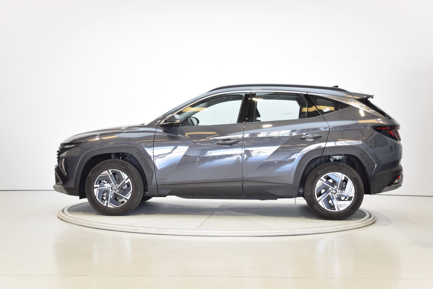 HYUNDAI TUCSON MAXX 1.6T 158kW (215CV) HEV AT - Ítem1