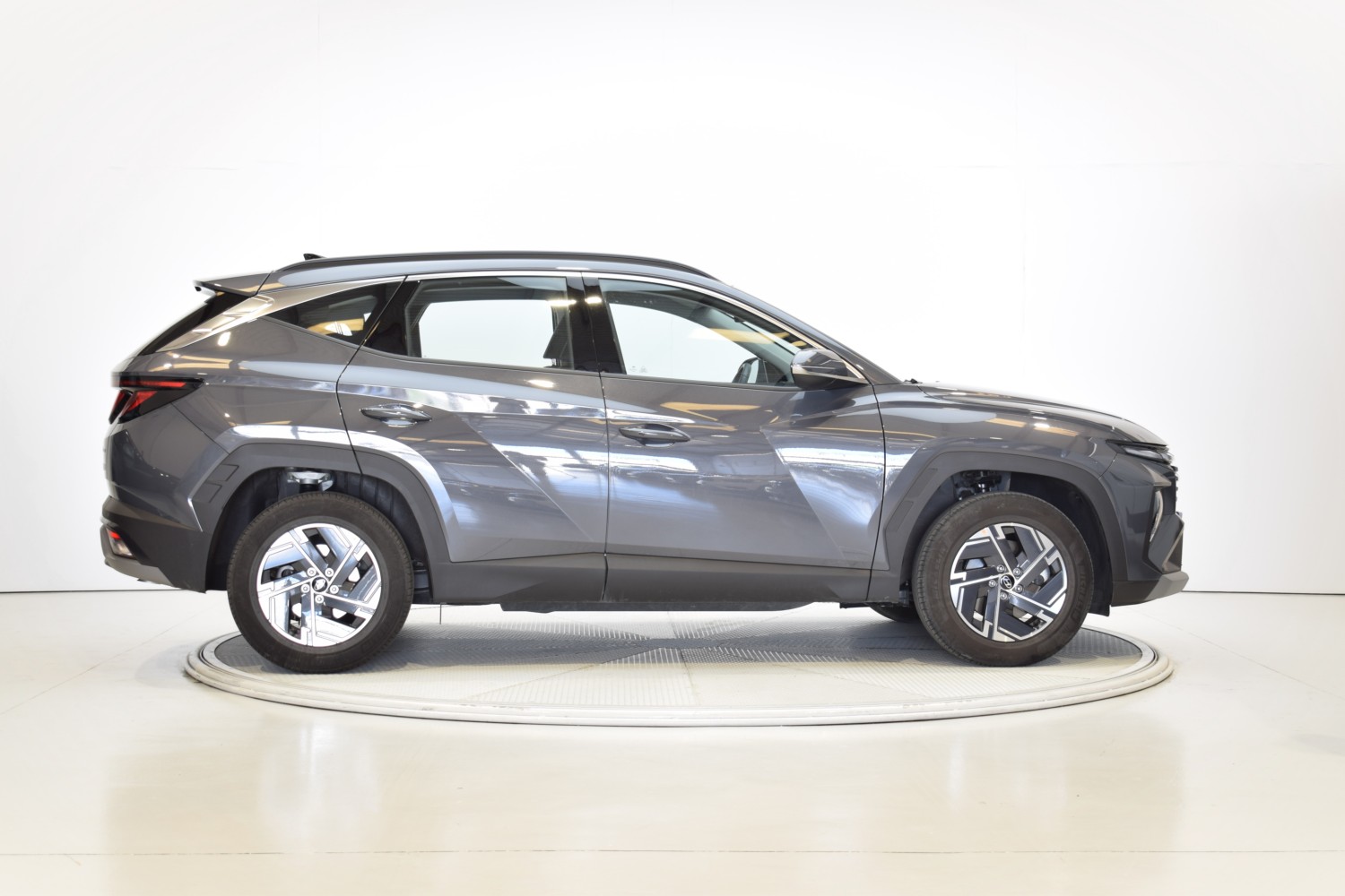 HYUNDAI TUCSON MAXX 1.6T 158kW (215CV) HEV AT - Ítem5
