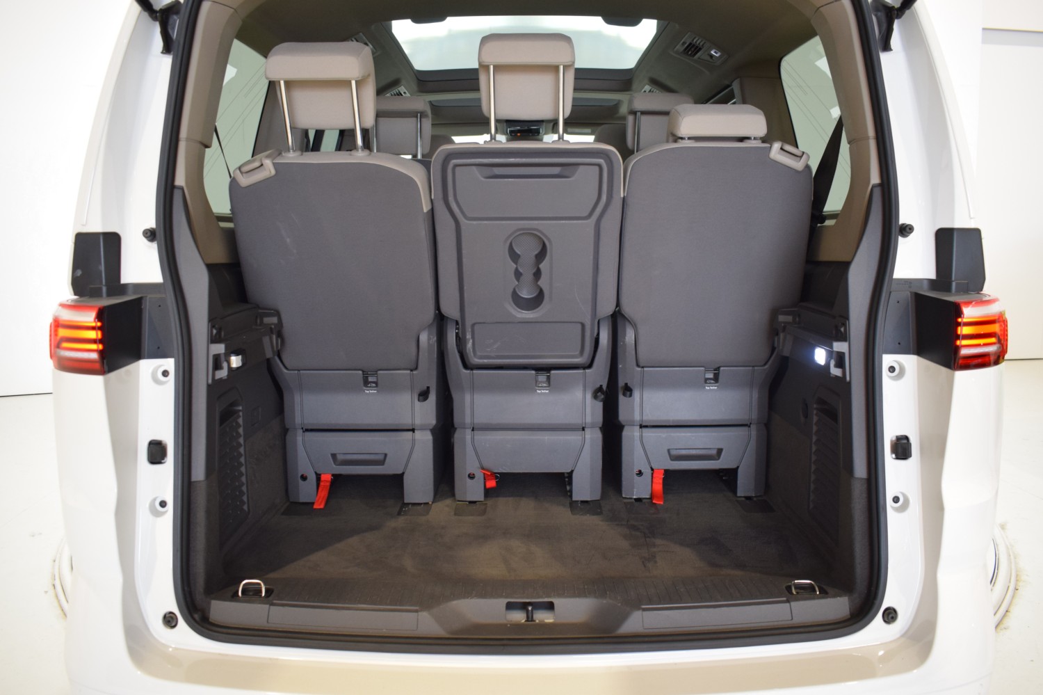 VOLSKWAGEN MUTILVAN 1.5 TSI 100kW (136CV) DSG B.Larga - Ítem8