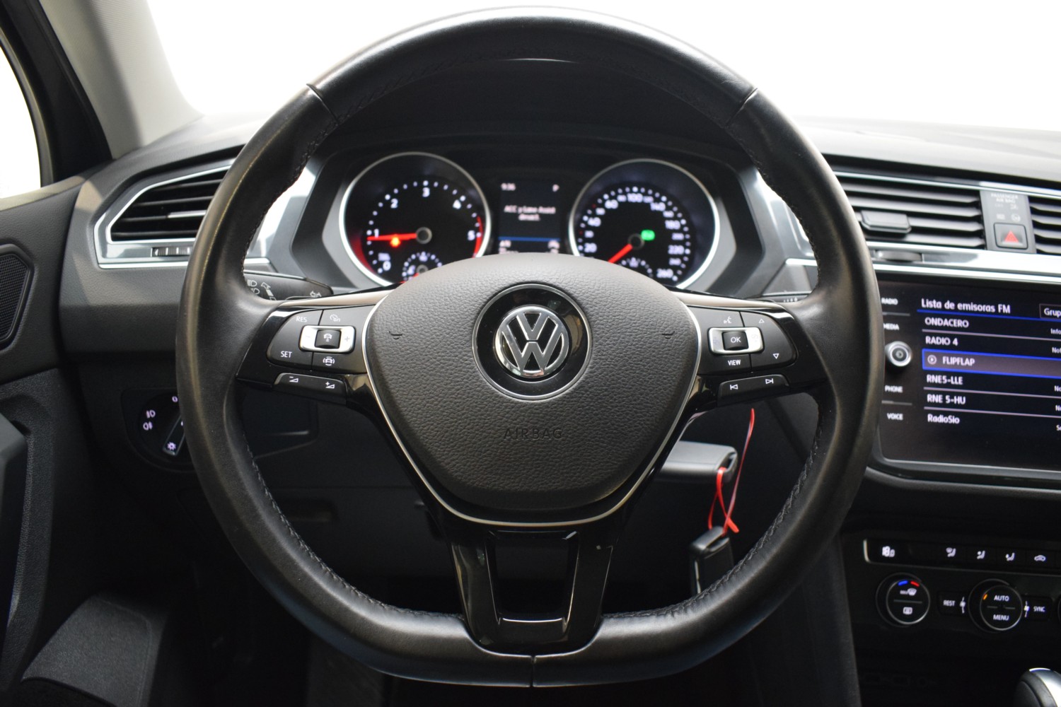 VOLKSWAGEN TIGUAN ADVANCE 2.0 TDI 110kW (150CV) DSG - Ítem12