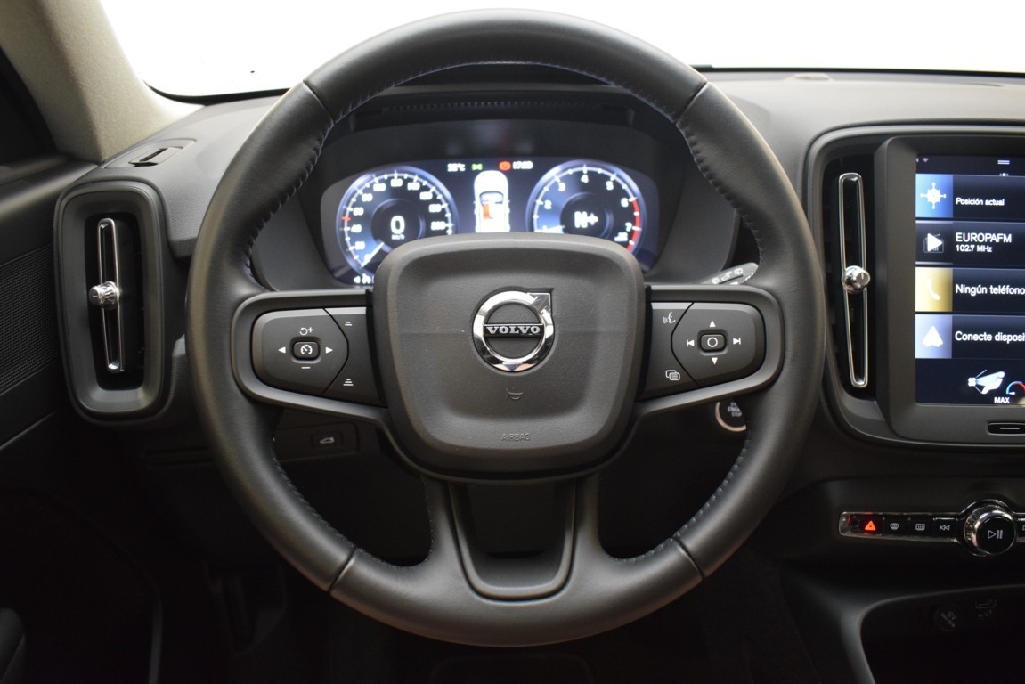 VOLVO XC40 1.5 T3 - Ítem12