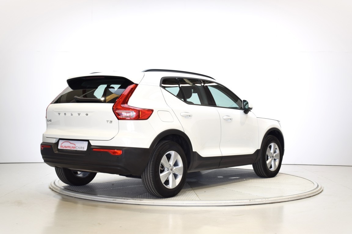 VOLVO XC40 1.5 T3 - Ítem4