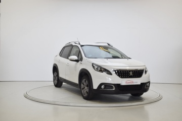 PEUGEOT 2008 SIGNATURE 1.5 BlueHDI 100 CV 6 VEL - Ítem13