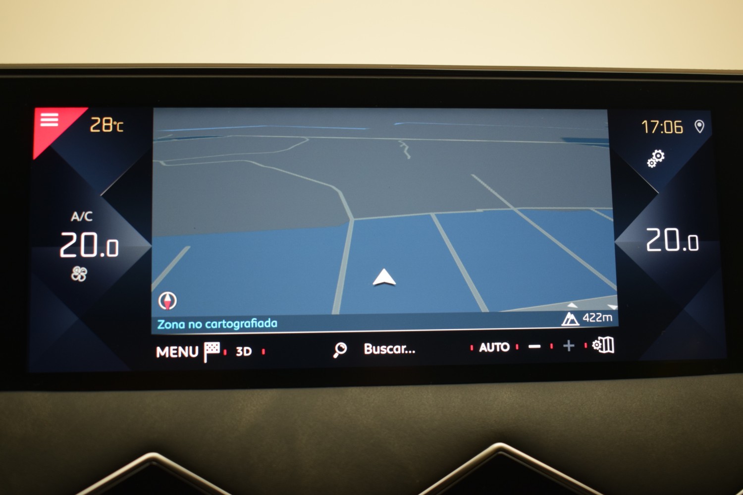 DS 3 Crossback Grand Chic BlueHDi 96 kW Auto GRAND CHIC - Ítem21