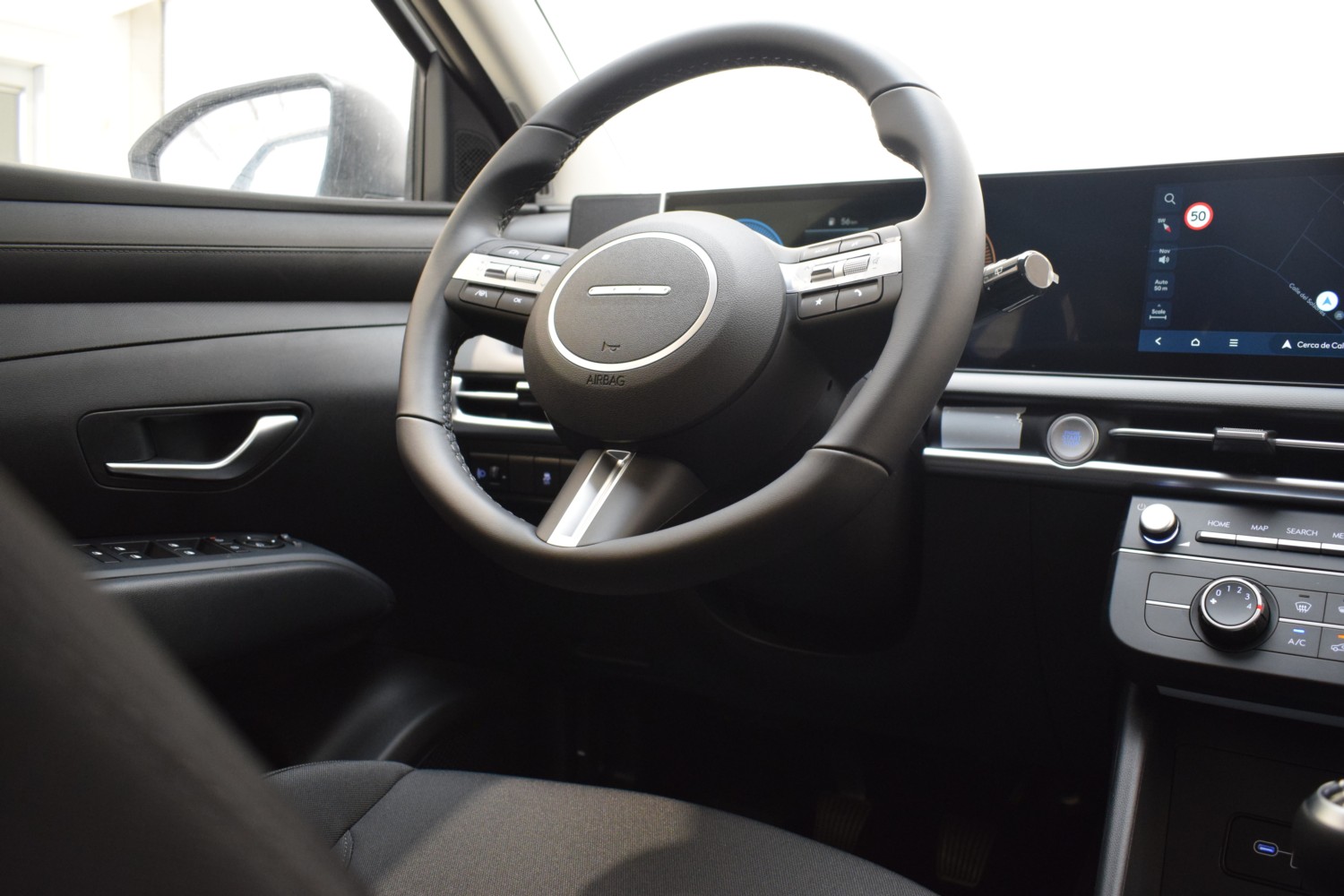 HYUNDAI TUCSON KLASS 1.6T 118kW (160CV) 48V - Ítem23
