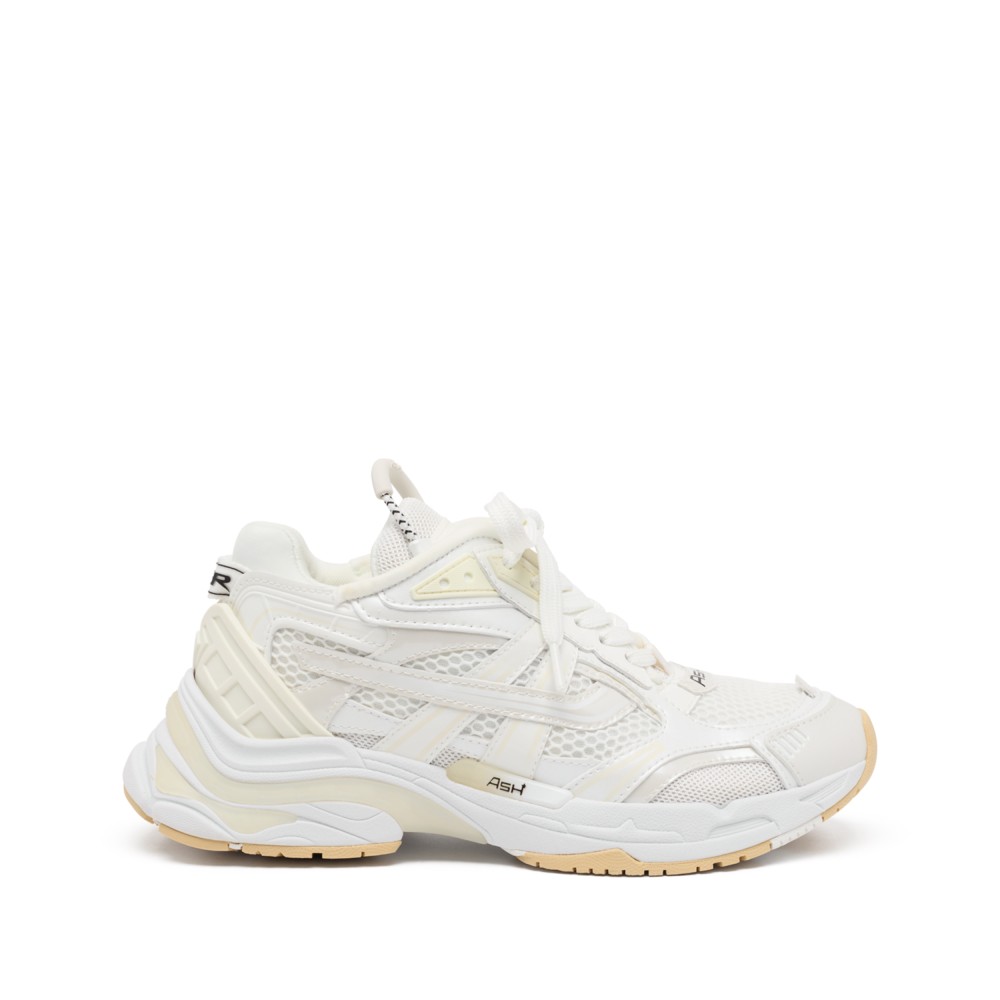 RACE Pearlized Off White/White/White - Item
