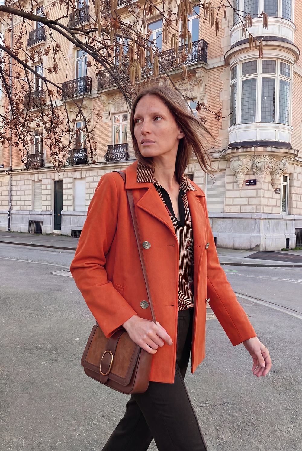 Chaqueta naranja 4 bottones