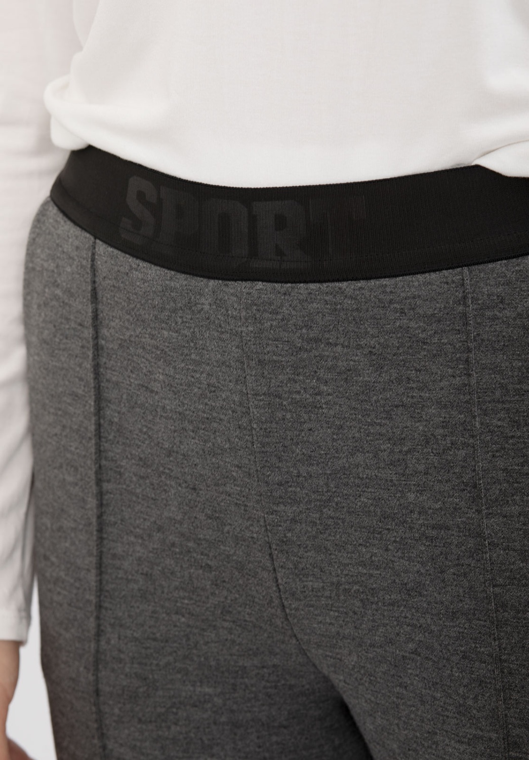 Pantalon gris 2