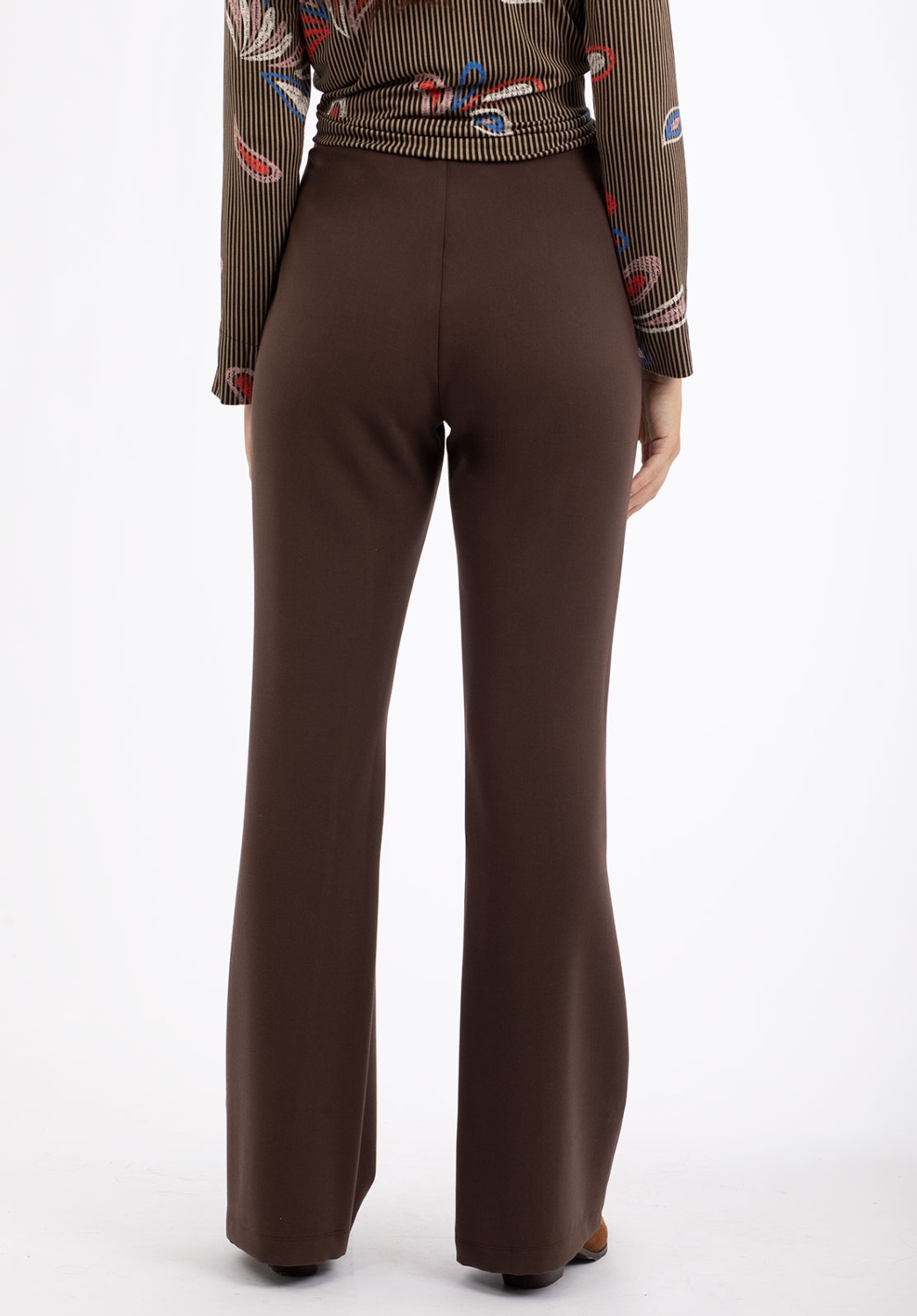 Pantalon Marrón Chocolate