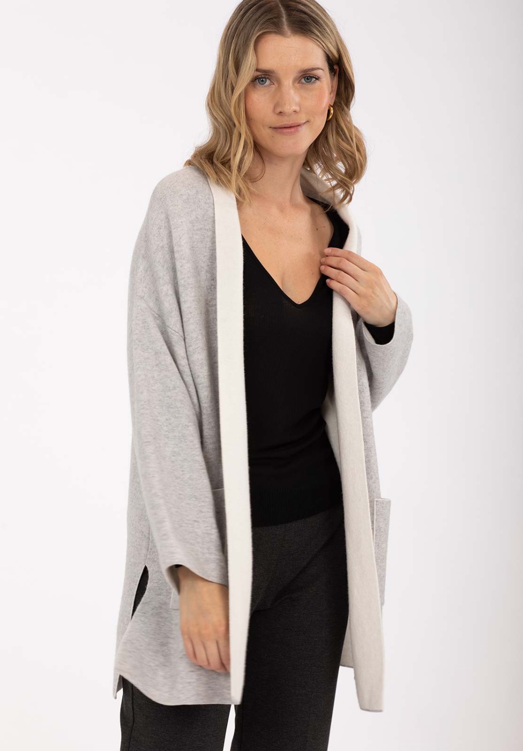 Chaqueta Gris Y Blanco 1