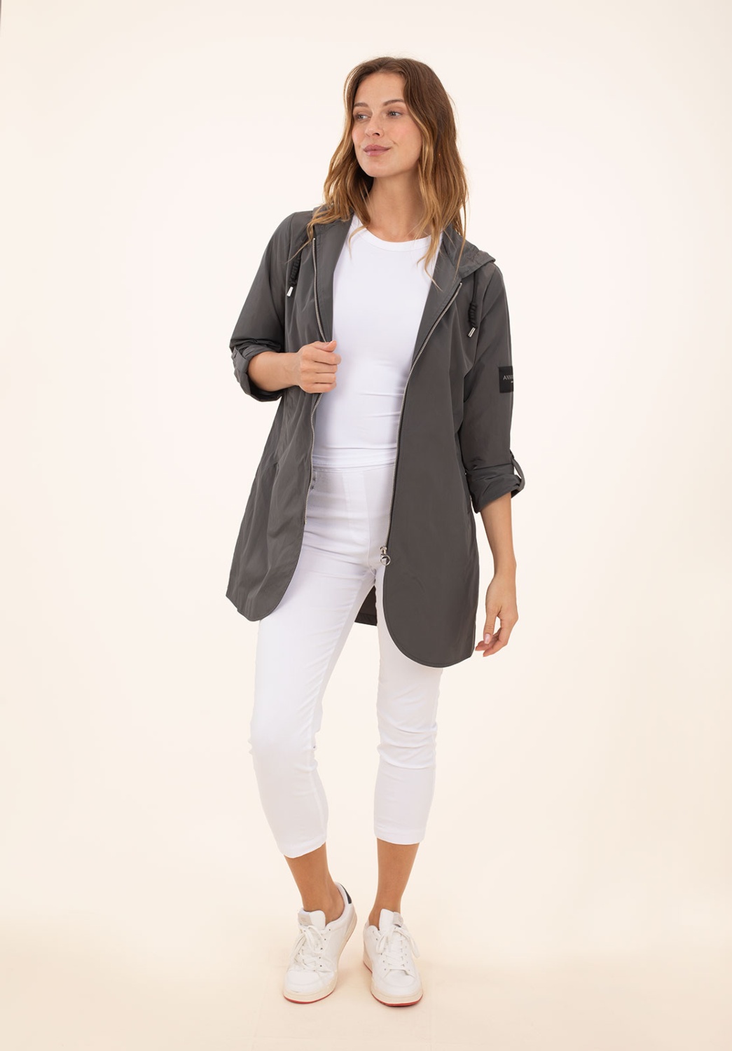 Parka Técnica Gris 6