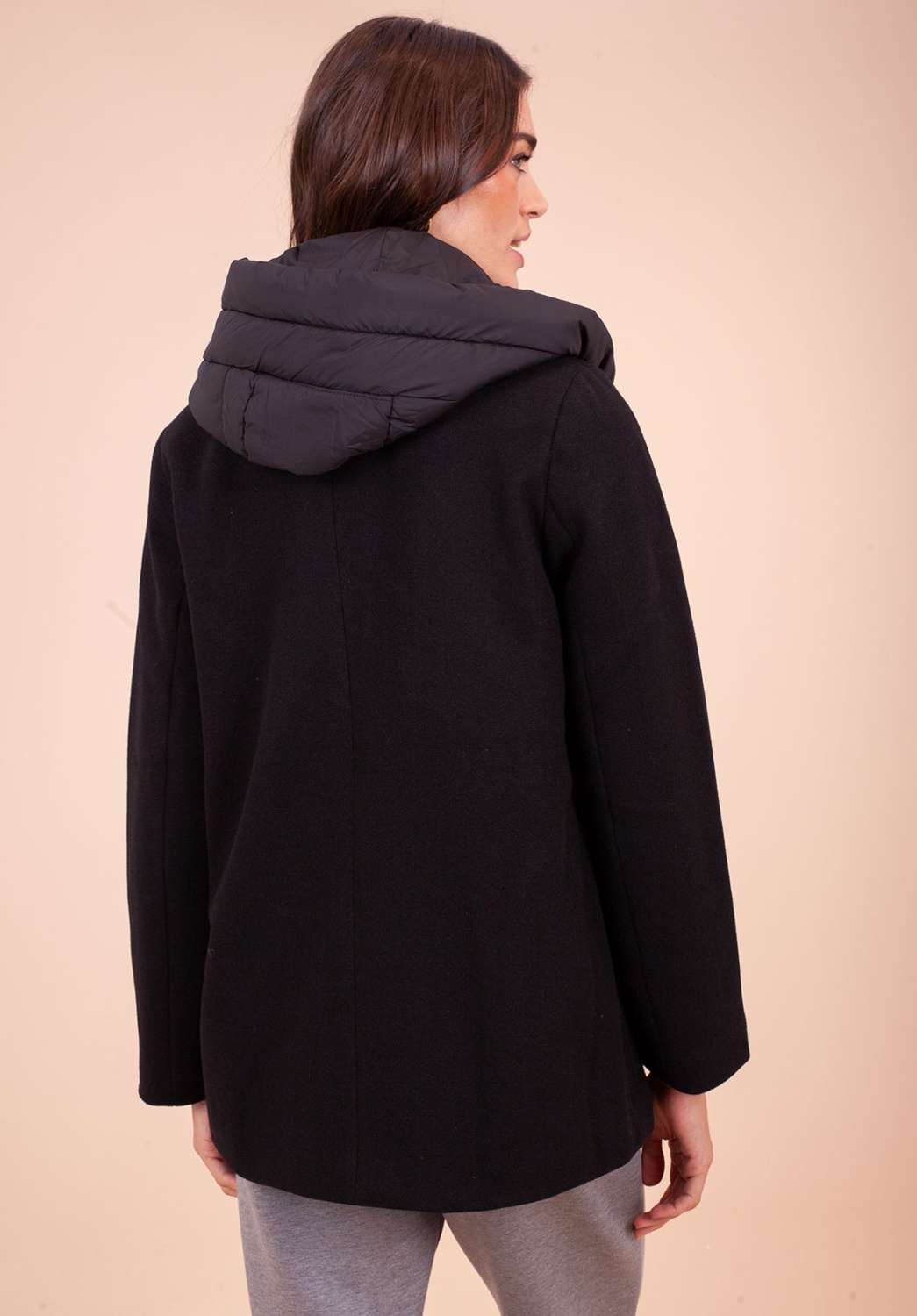 Manteau court noir avec fermeture éclair 2