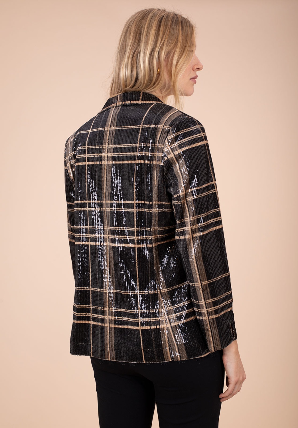 La chaqueta de lentejuelas de cuadros 3