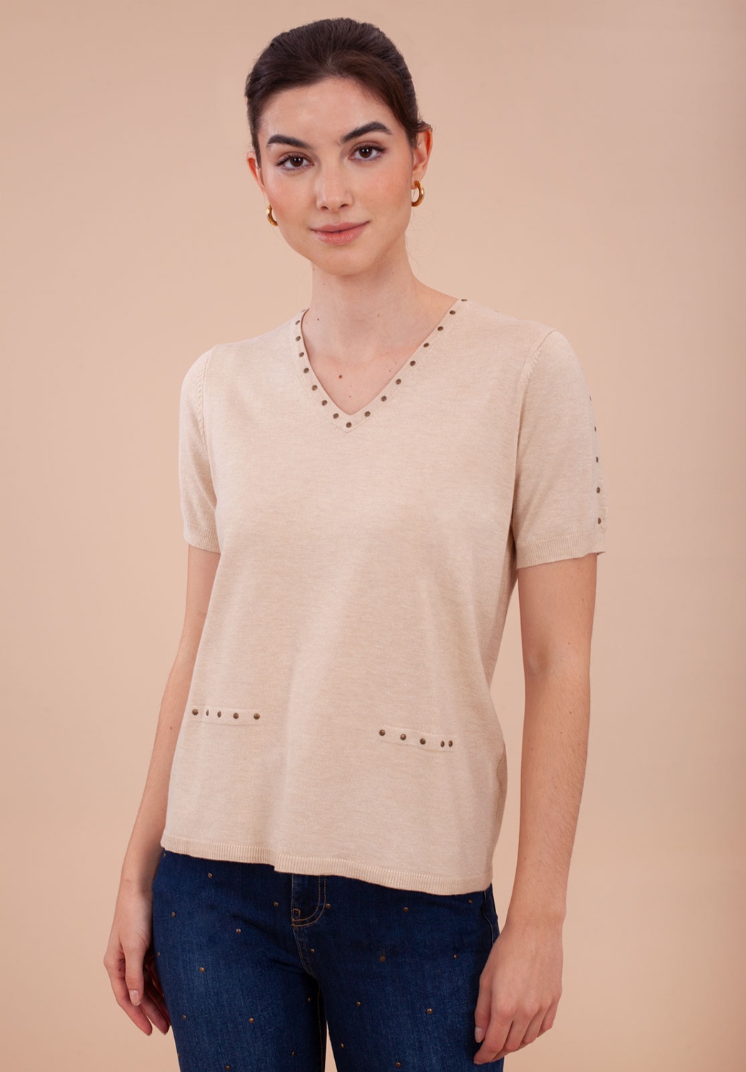 TWIN-SET BEIGE con tachuelas 1