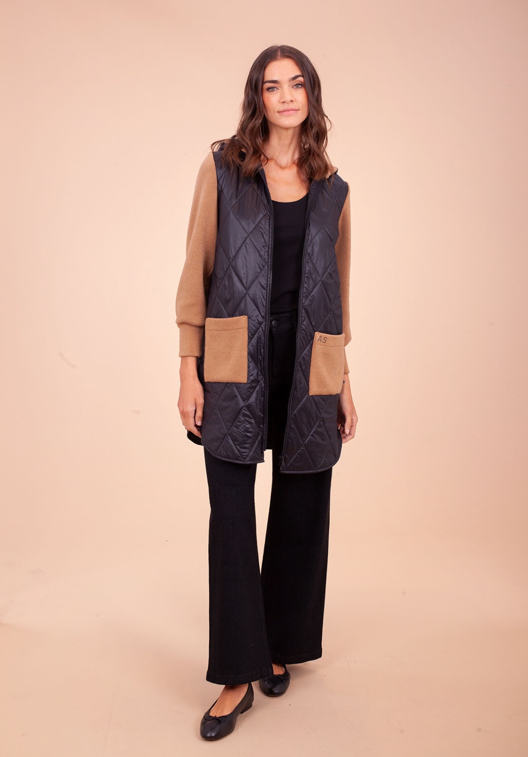 Abrigo acolchado Negro y Beige 4