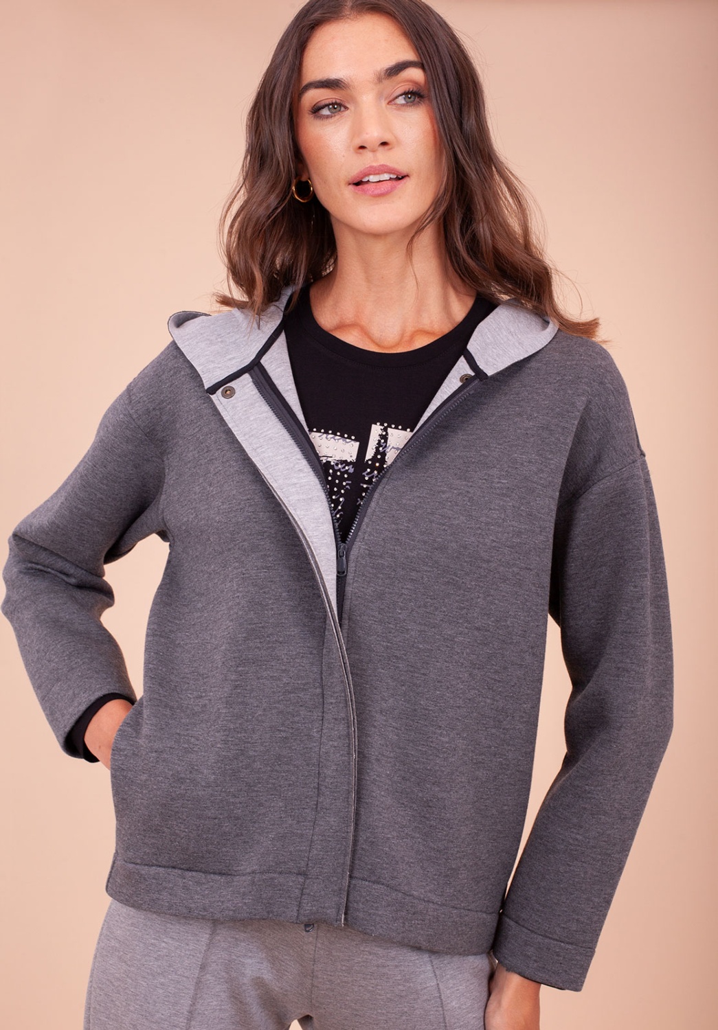 Chaqueta de neopreno en color gris