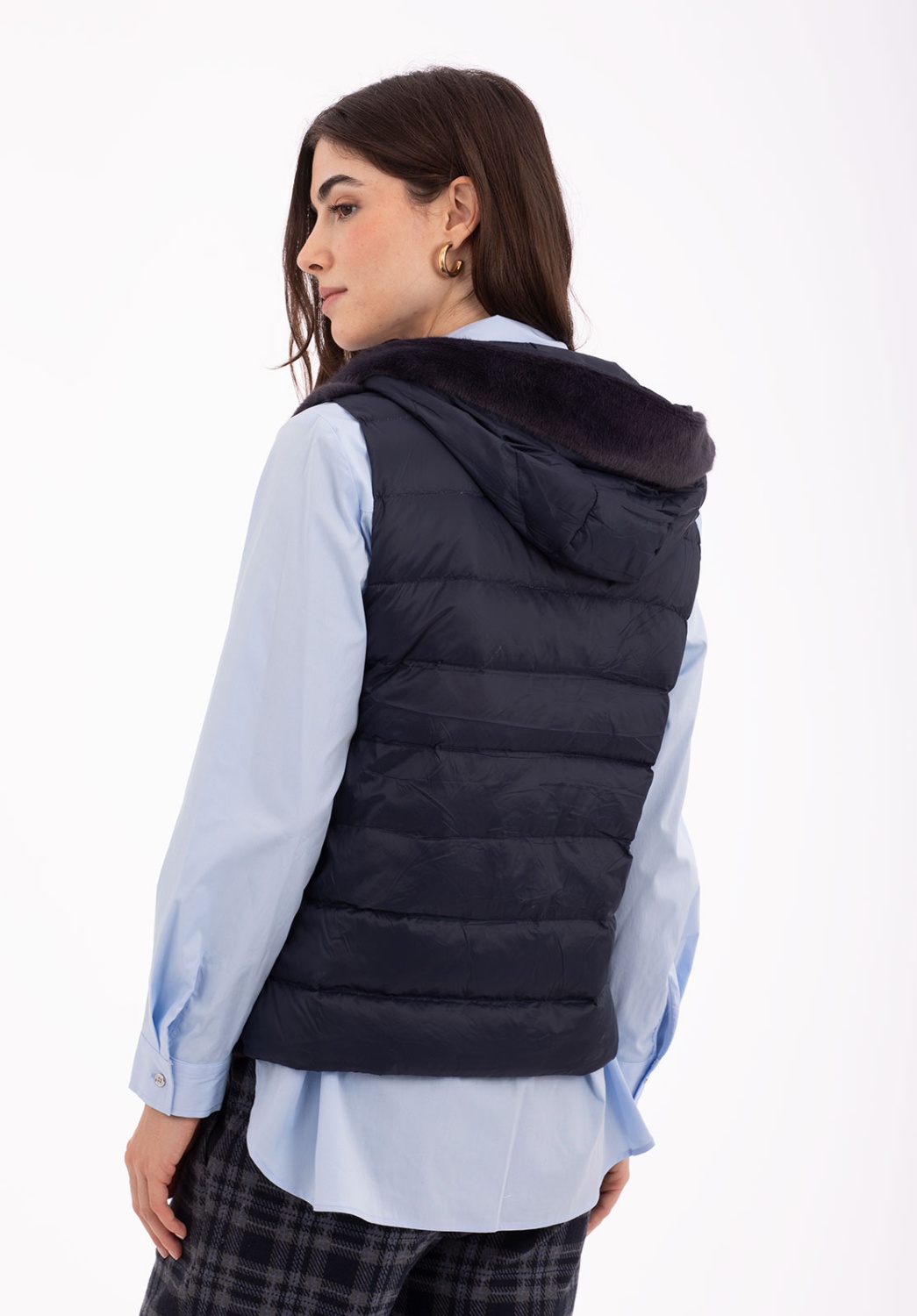 Chaleco Acolchado Azul con Capucha 10