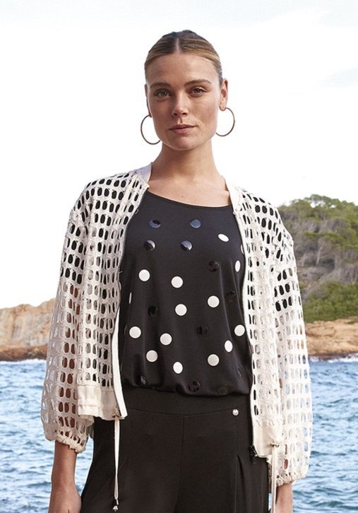 Chaqueta Blanca Troquelada 