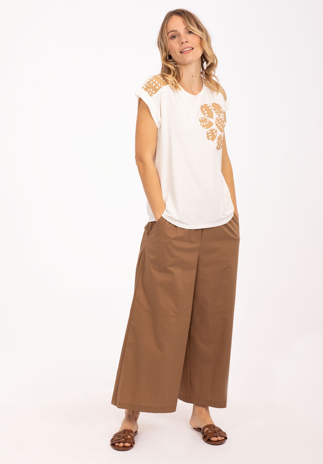 Wide Brown Trousers 5