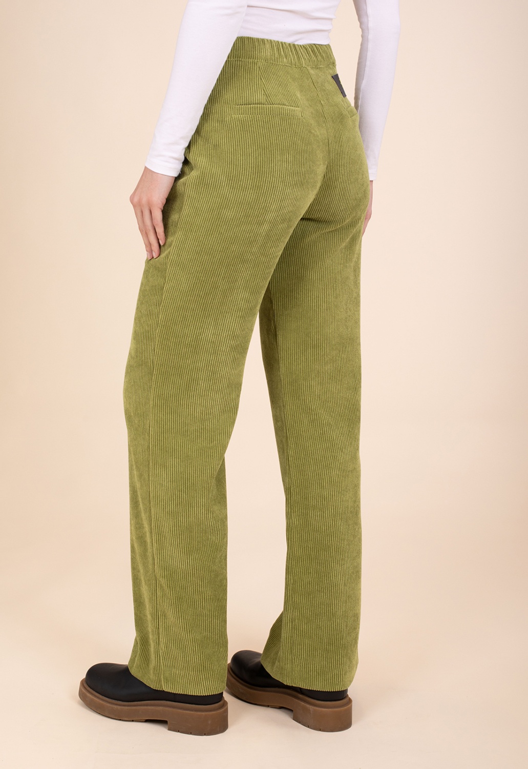 Pantalón Pana Verde 4