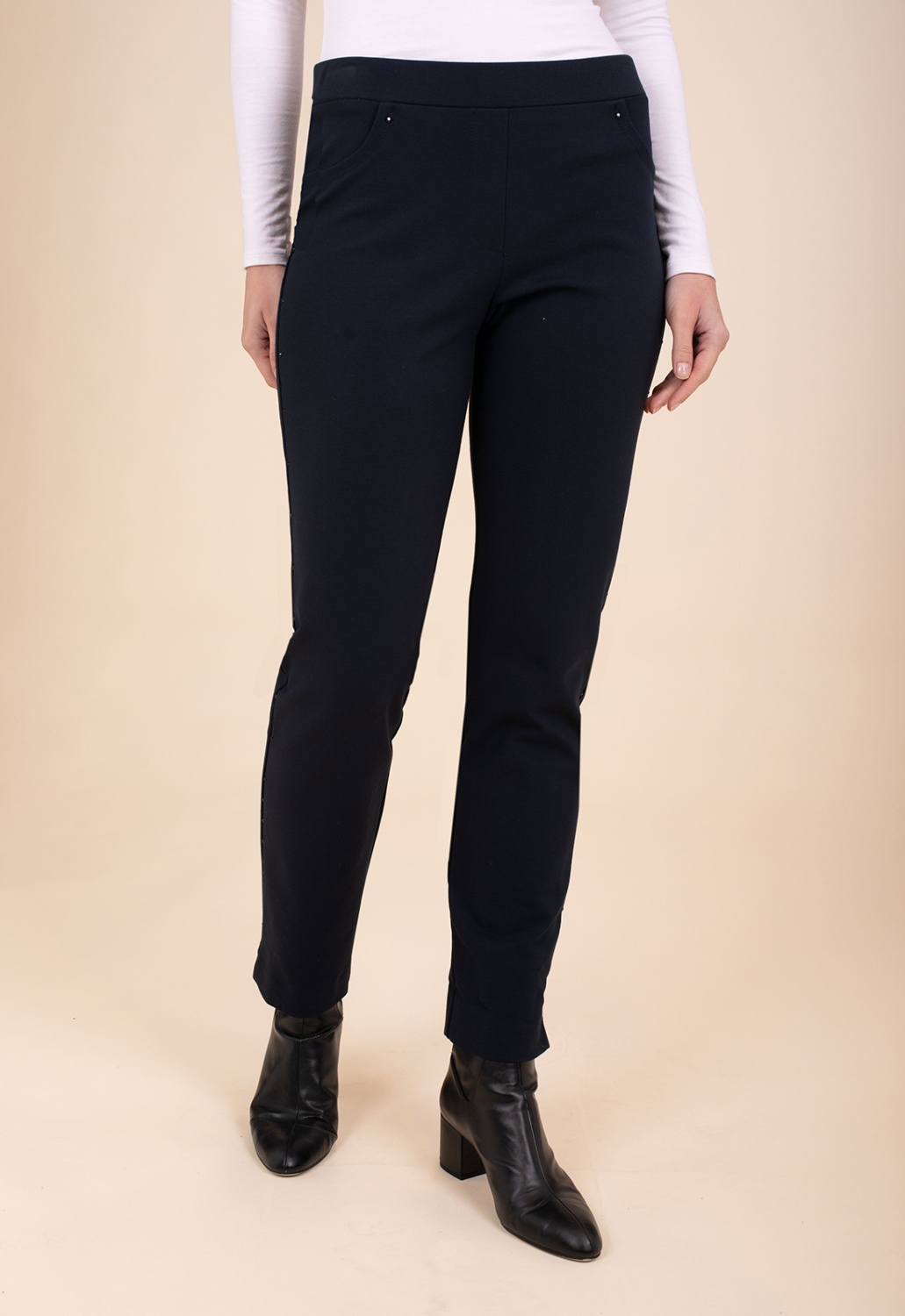 Pantalon Tricoté Bleu Marine avec Strass 1