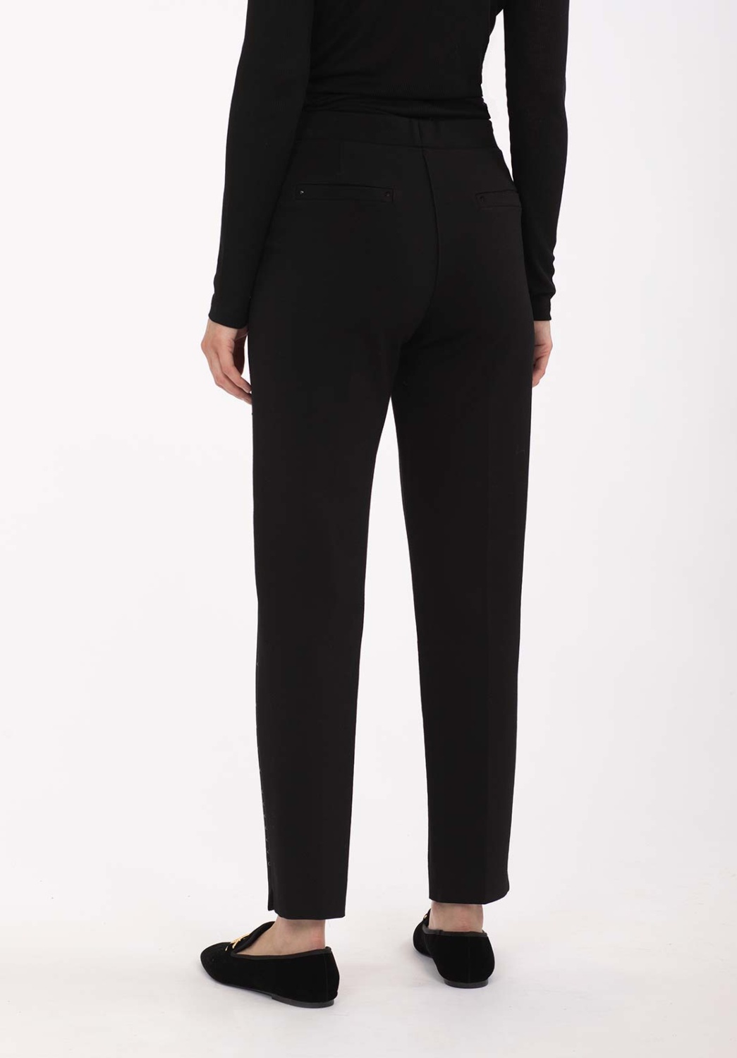 Pantalón Punto Negro Pedrería 3