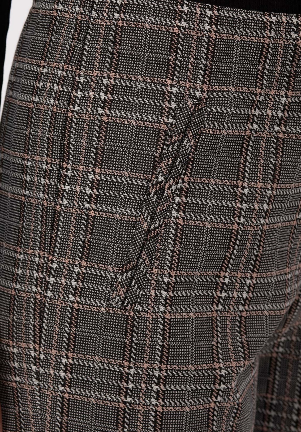 Pantalón Cuadros Linea Rosa 3
