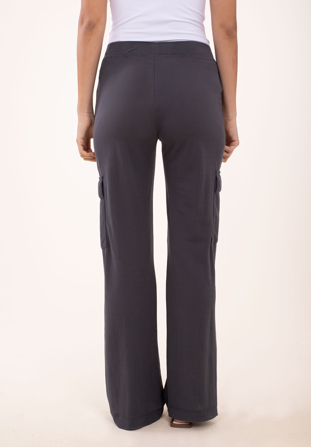 Pantalón Cargo Gris 3