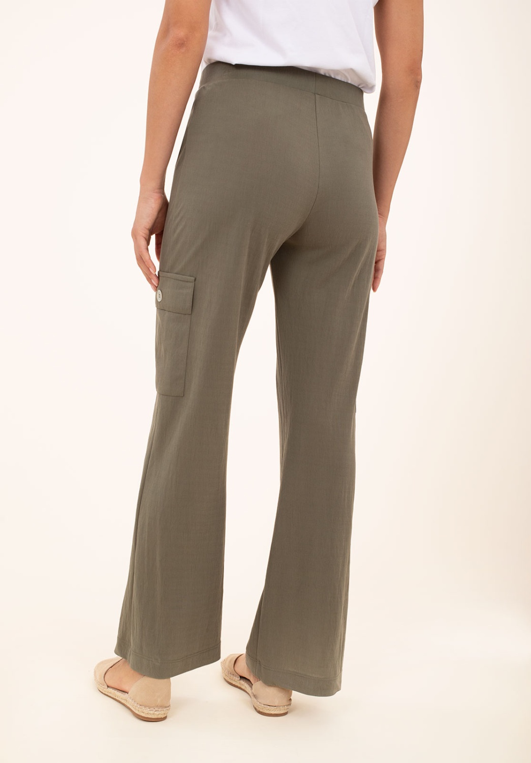 Pantalón Cargo Caqui 3