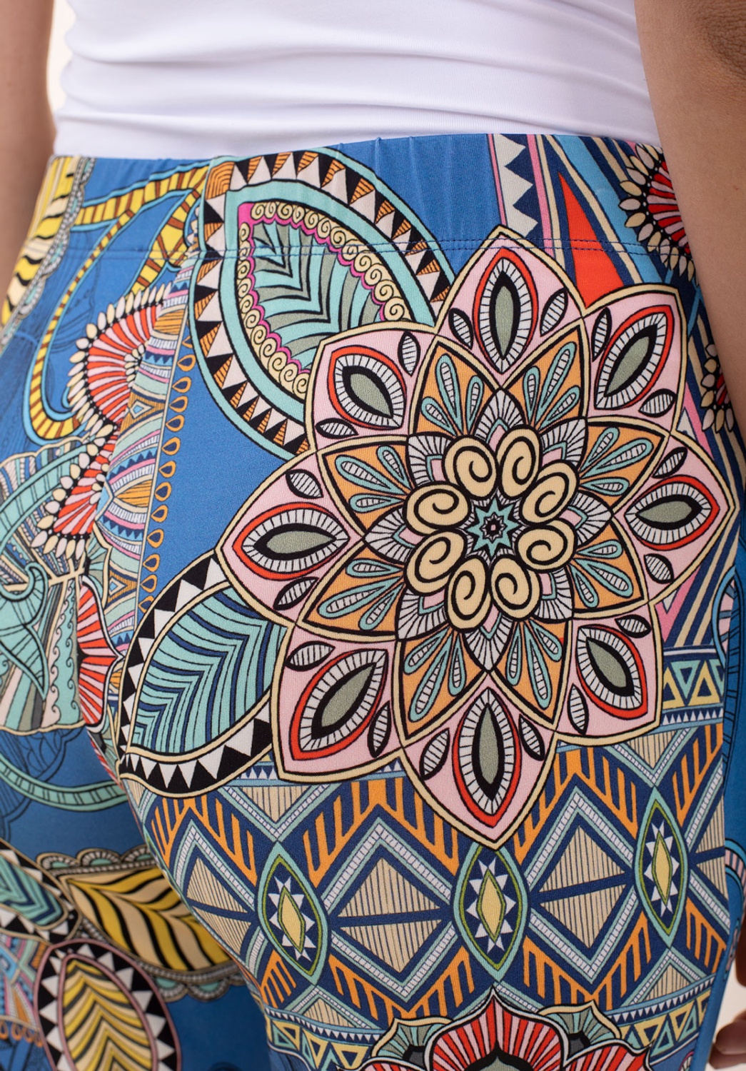 Pantalón Estampado Étnico 2