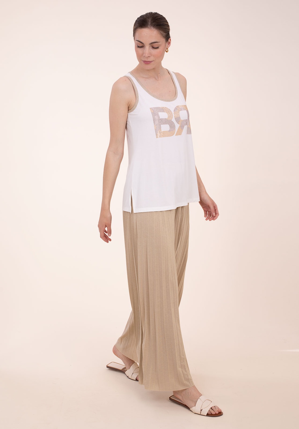 Pantalón Dorado Plisado 1