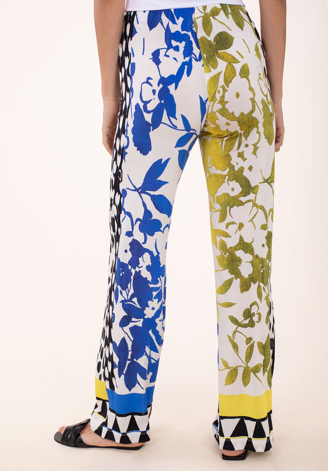 Pantalón Estampado Combinado 3