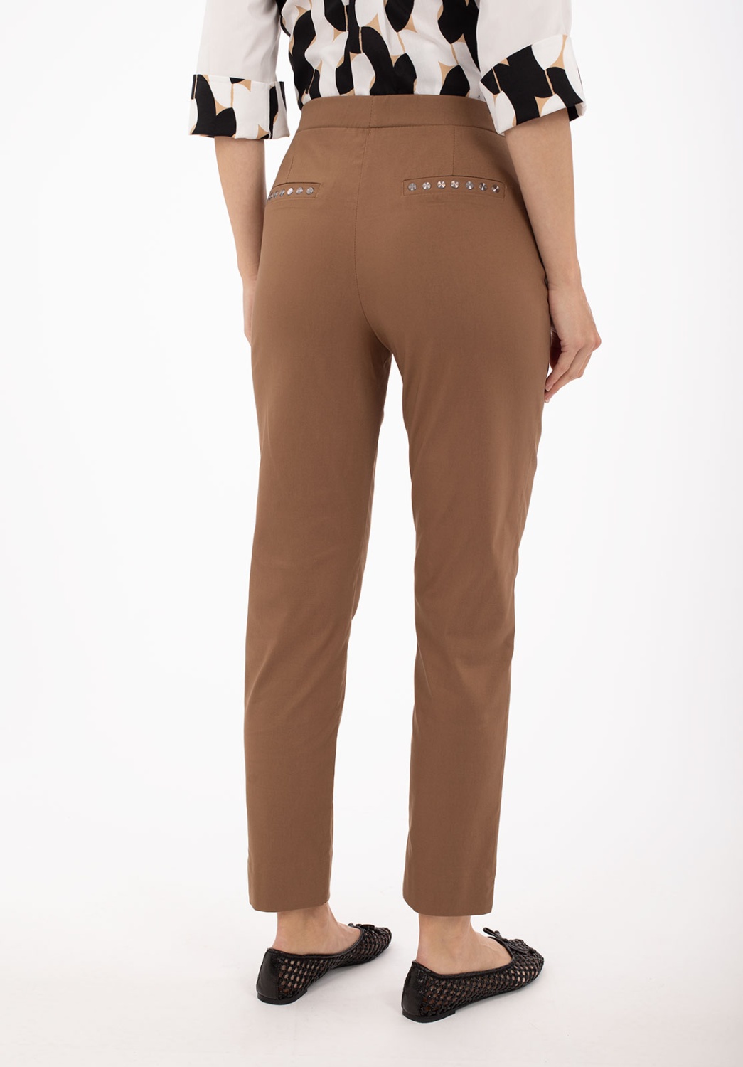 Pantalón Pitillo Camel 1