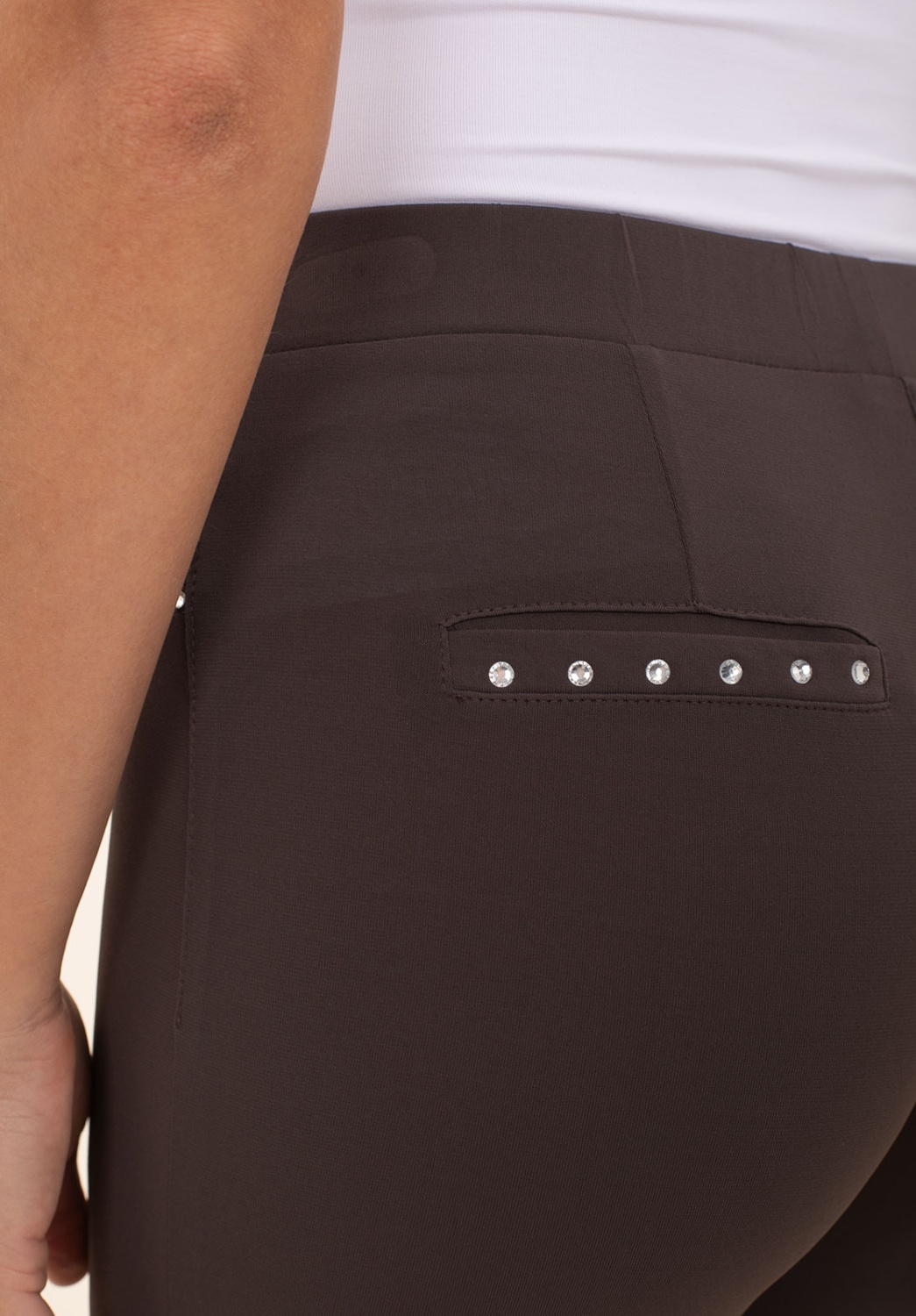 Pantalón Pitillo Punto Marrón 2