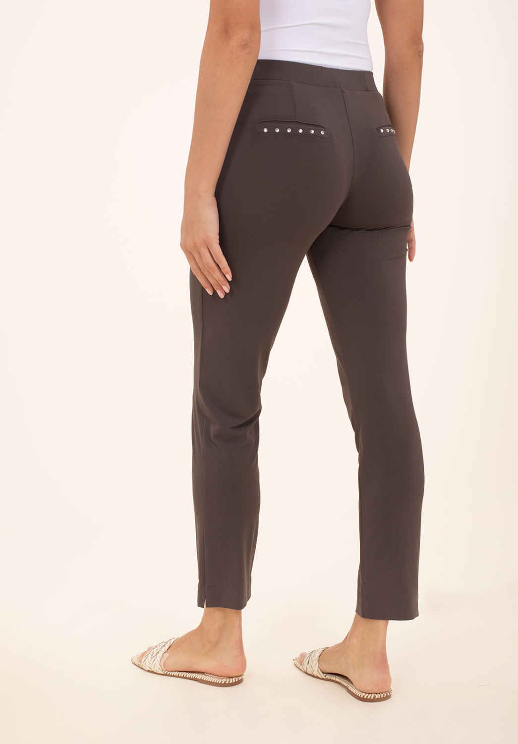 Pantalón Pitillo Punto Marrón 3