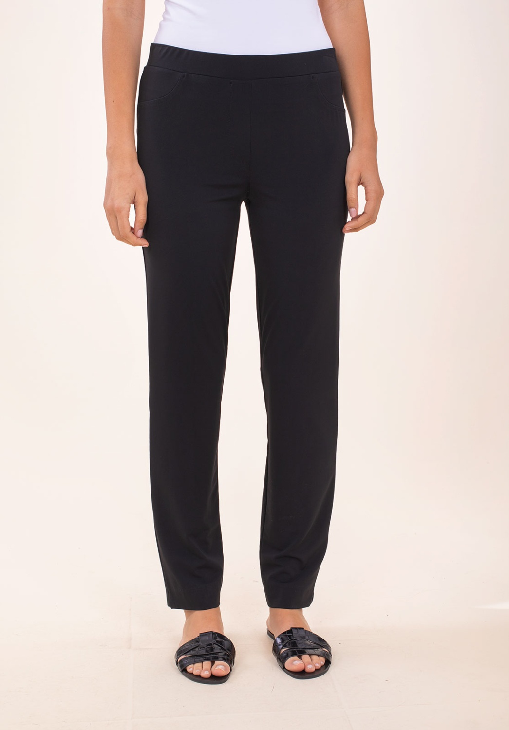 Pantalón Pitillo Punto Negro 1