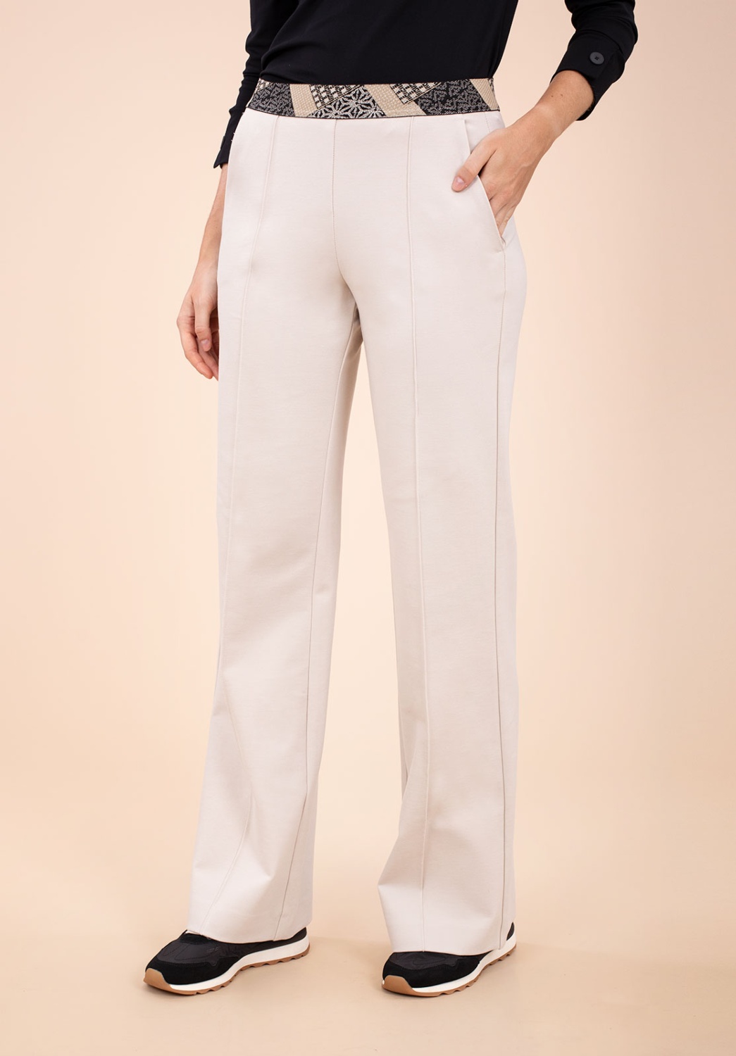 Pantalón Beige Claro 1