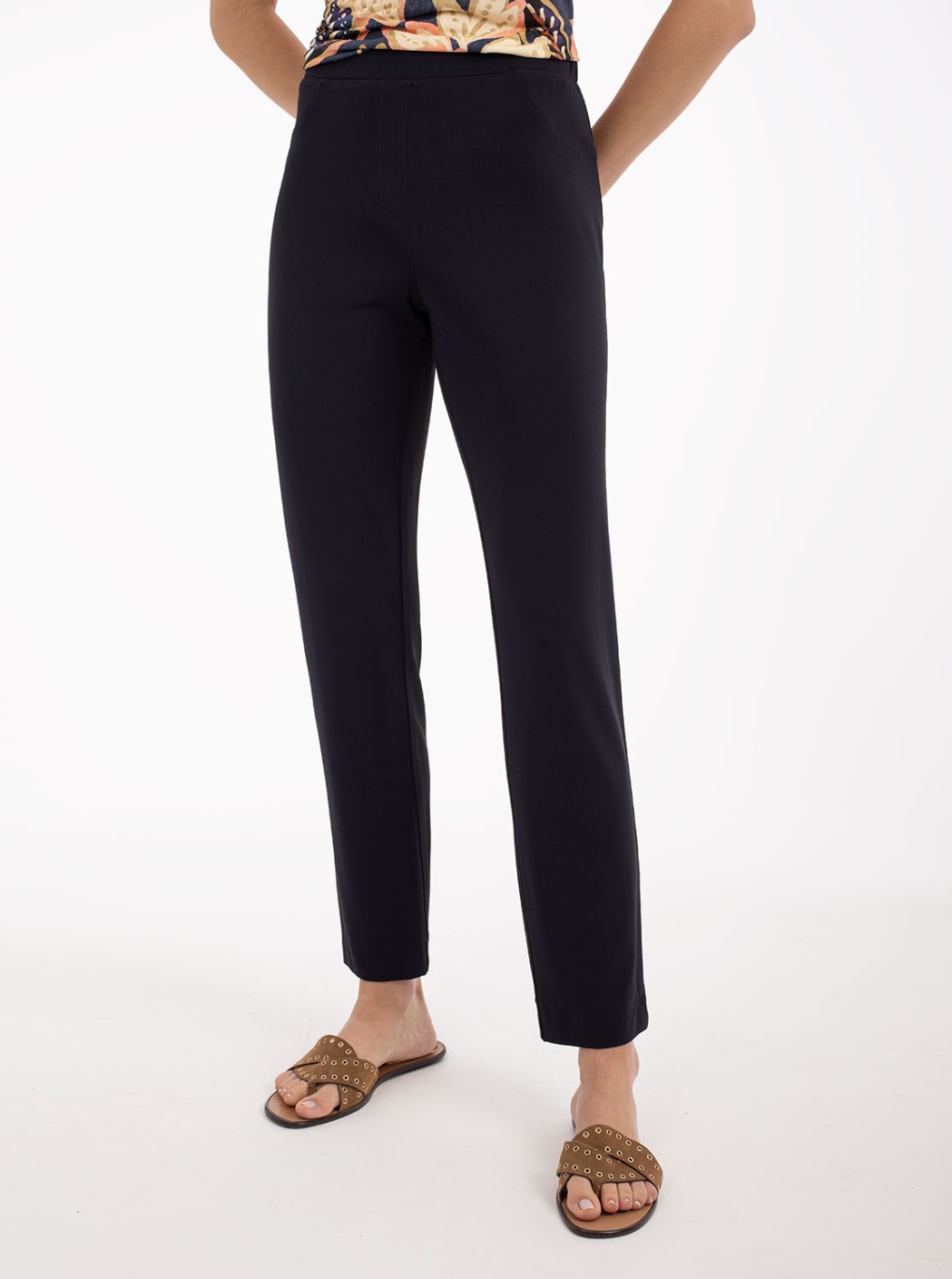 Pantalón Pitillo Tiro Alto 1