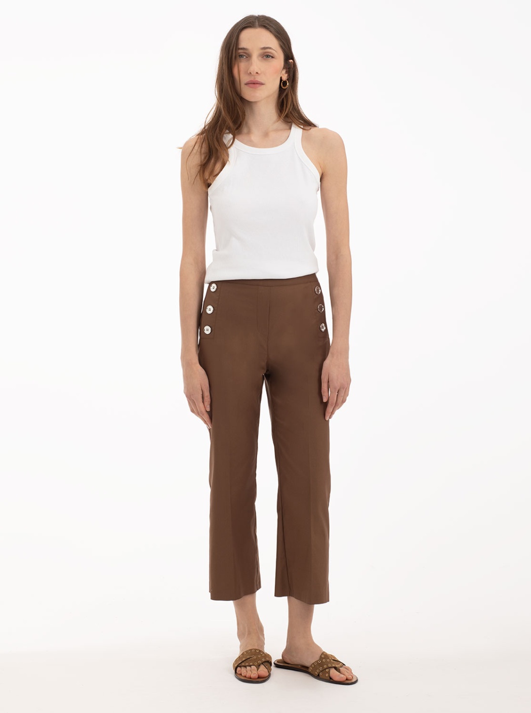 Pantalón Ancho con botones delanteros