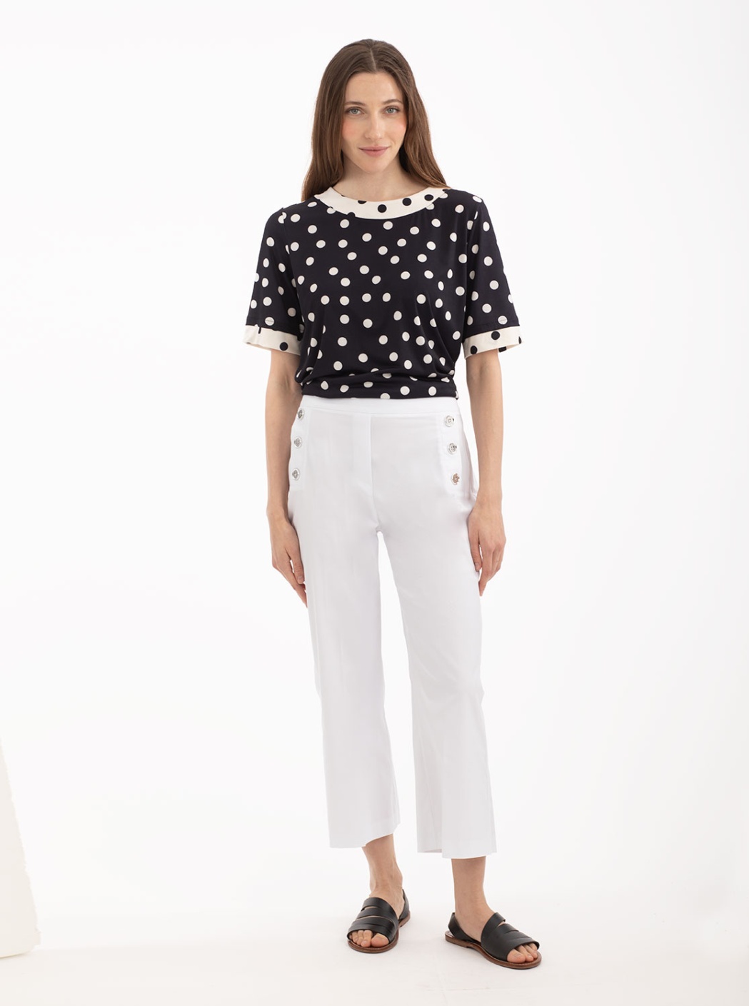 Pantalón Ancho Blanco con botones delanteros