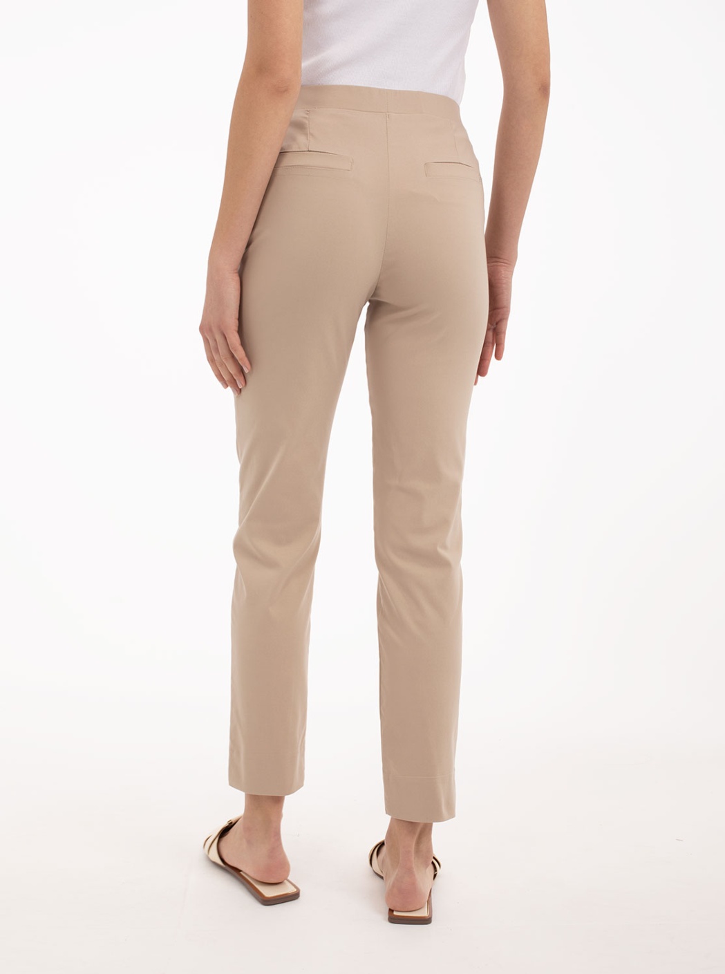 Pantalón Pitillo Beige 3