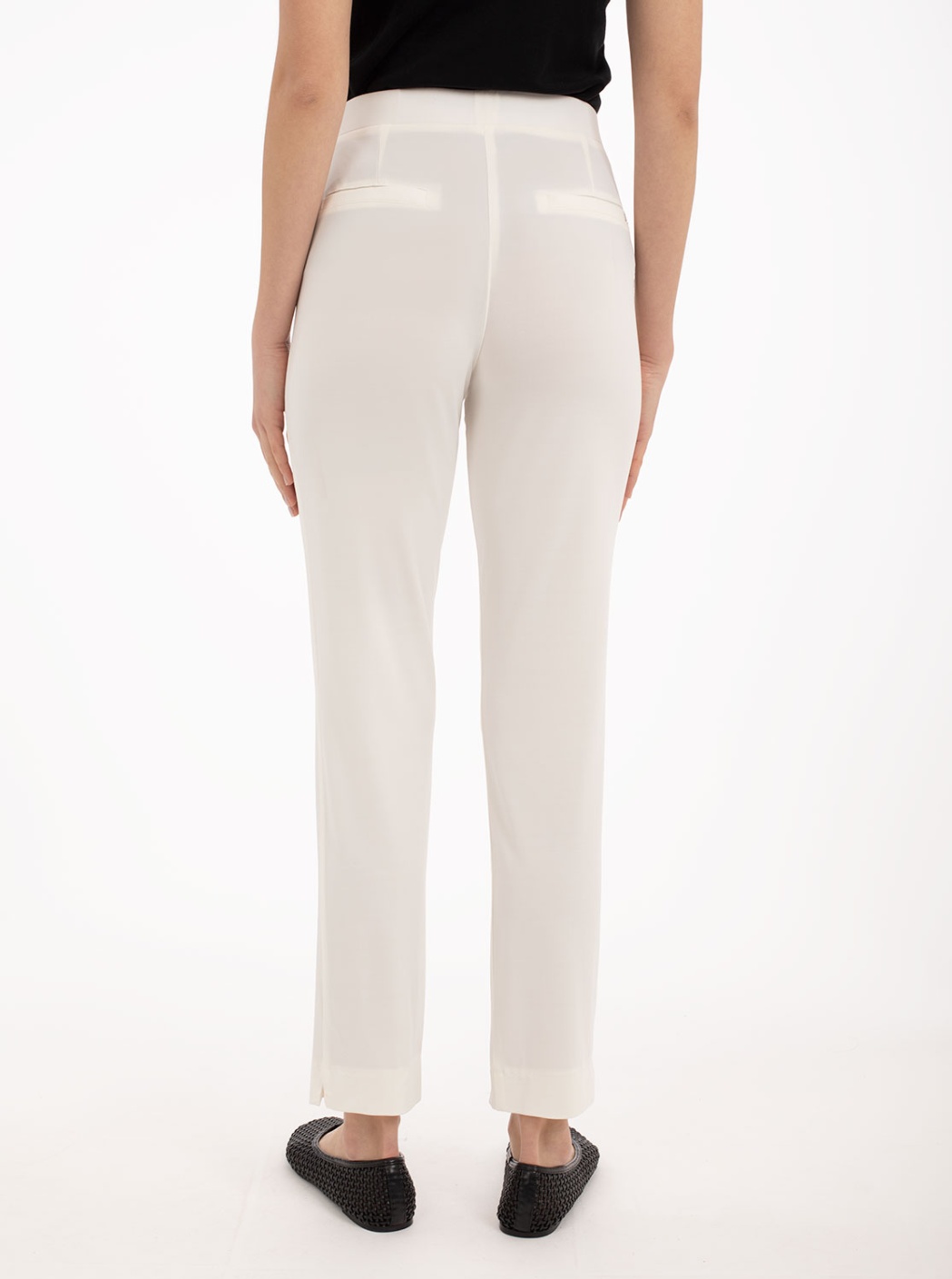 Pantalón Pitillo Crudo 3