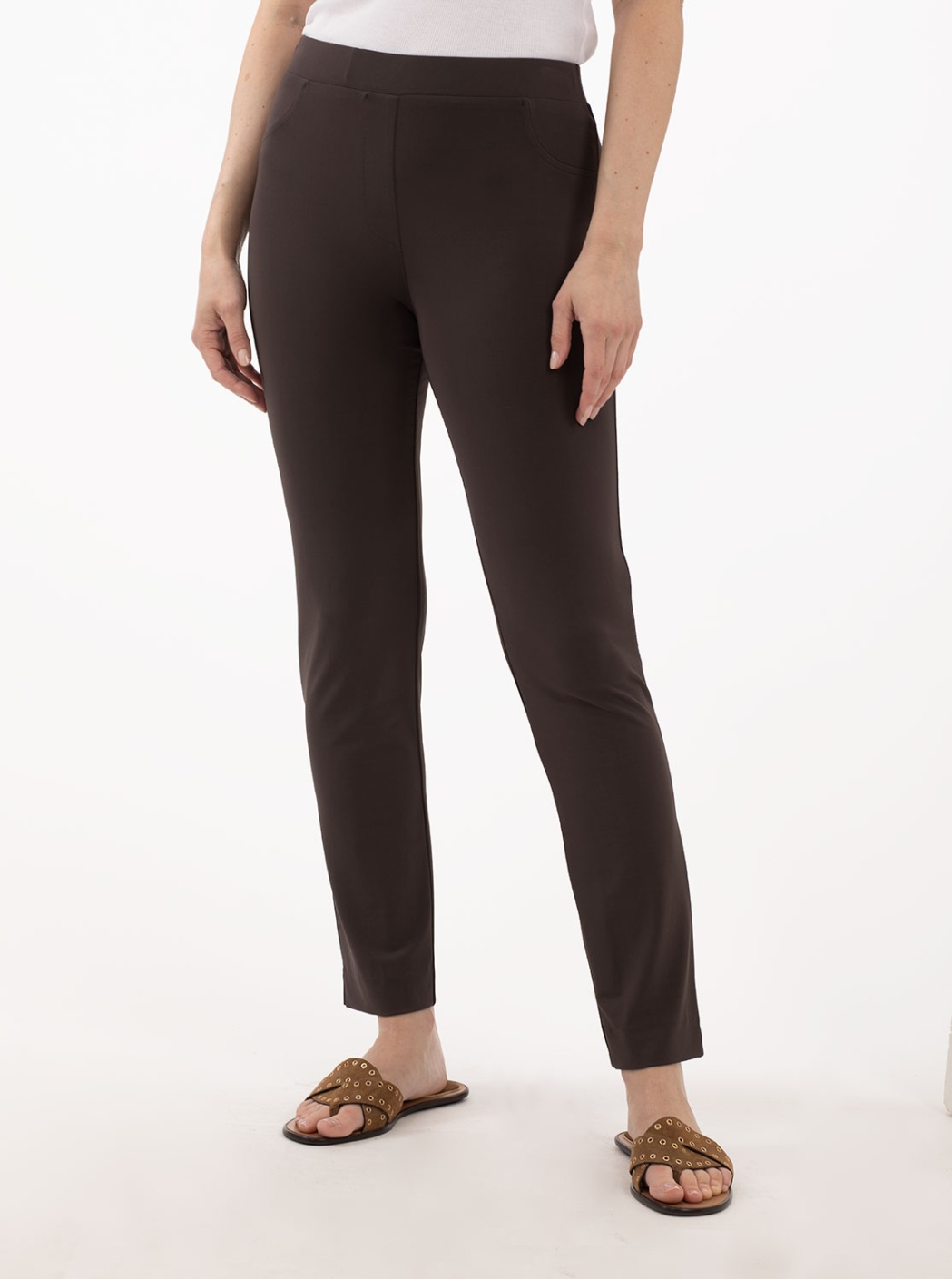 Pantalón Pitillo Marrón 4