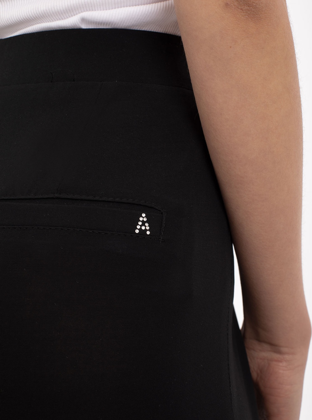 Pantalón Elástico Negro 2