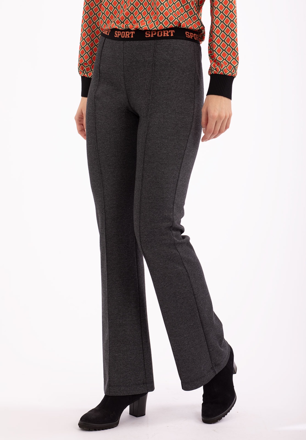 Pantalon Gris Oscuro 2