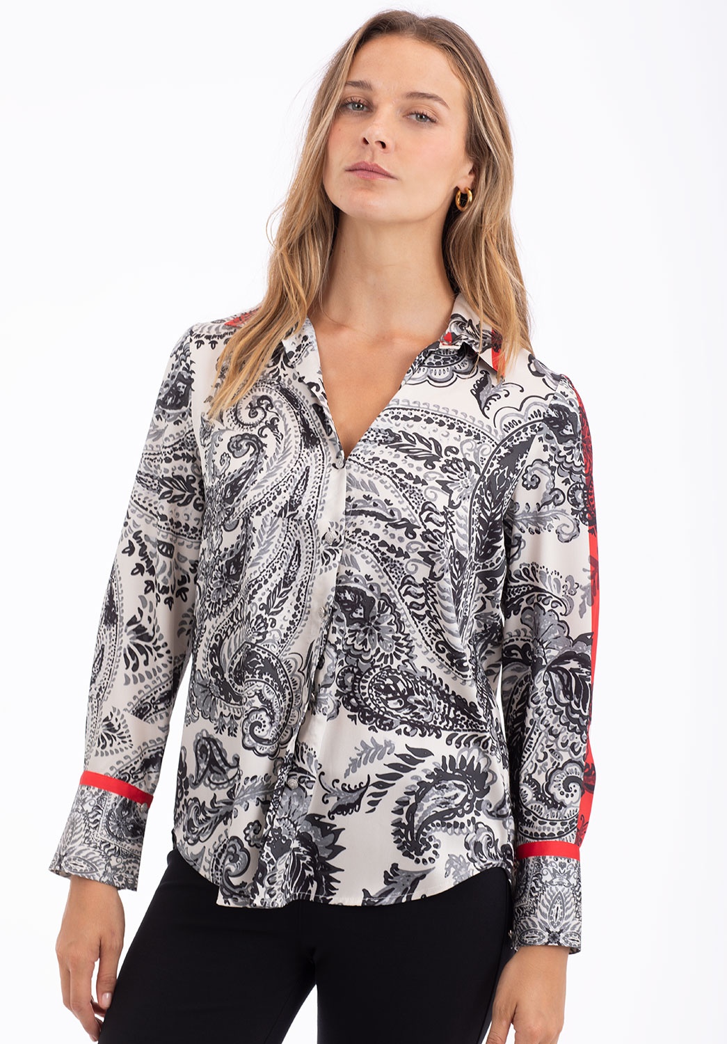 camisa estampado corbatero 4